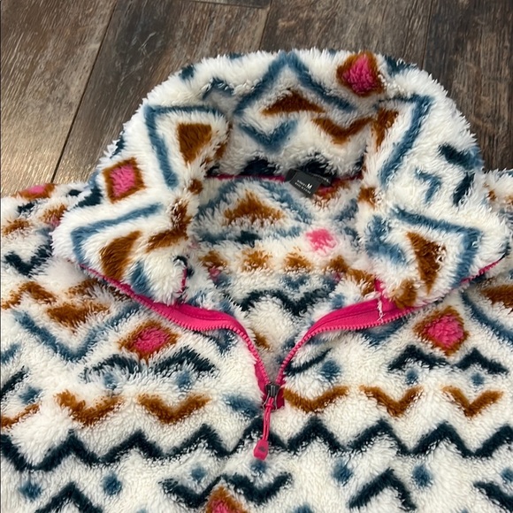 Eddie Bauer Multicolor Patterned Pull-Over - Picture 3 of 11